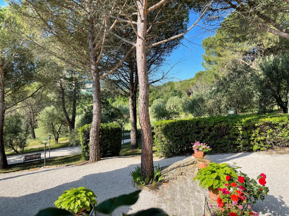 La Panoramica Gubbio - Maison De Charme - Casette E Appartamenti Self Catering Per Vacanze Meravigliose! Exterior foto